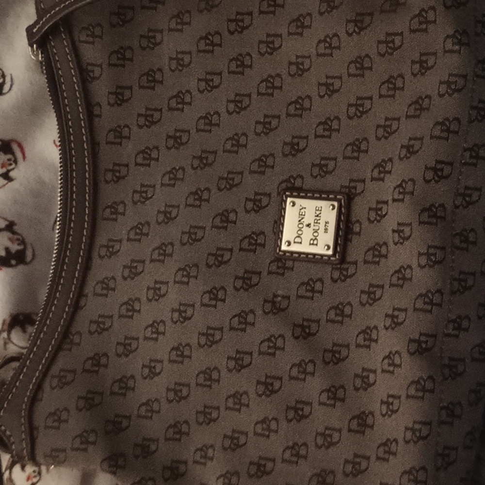 Beautiful Dooney and Bourke Bag